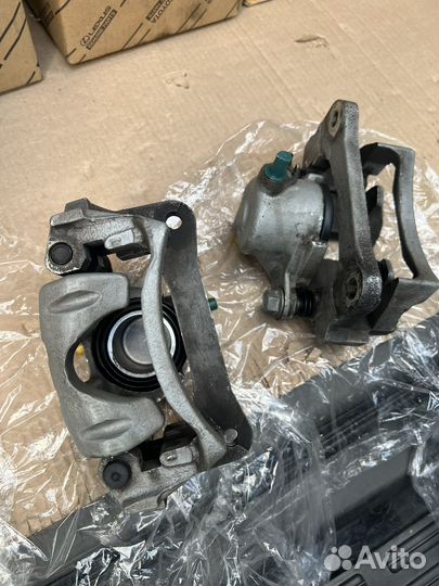 Суппорт задний toyota land cruiser prado 120