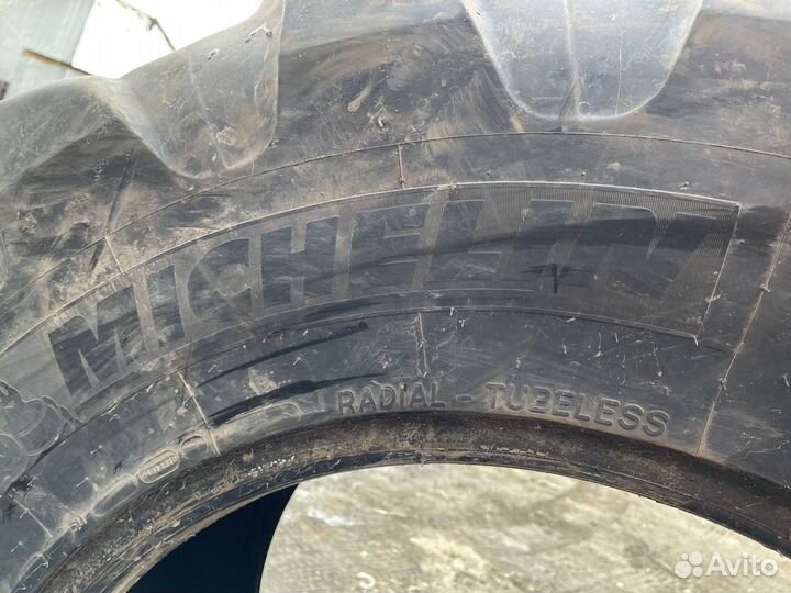 Грузовая шина бу 460 70 24