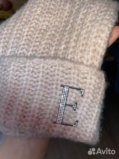 Шапка женская вязаная