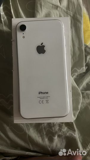 iPhone Xr, 64 ГБ