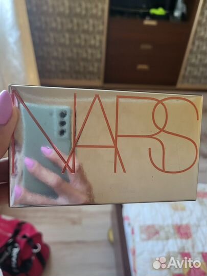Тени новые Nars