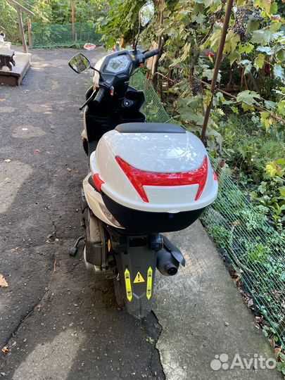 Скутер Vento corsa rs