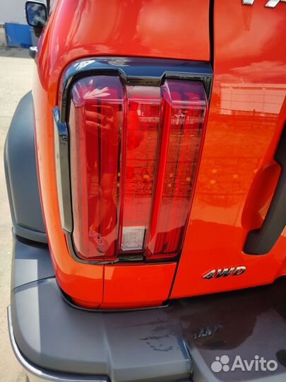 Задние фонари танк 300