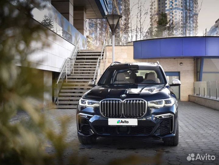 BMW X7 3.0 AT, 2021, 7 735 км