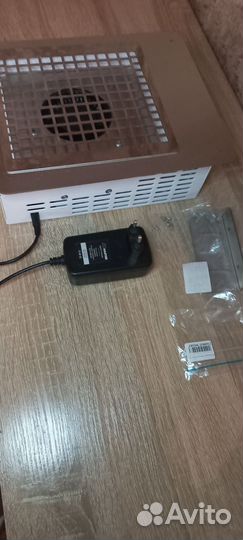 Вытяжка для маникюра встраиваемая