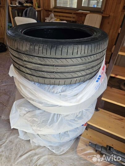 Continental ContiSportContact 5 SUV ContiSeal 255/45 R19 100V