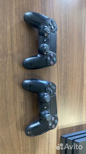 Sony playstation 4 pro 1tb