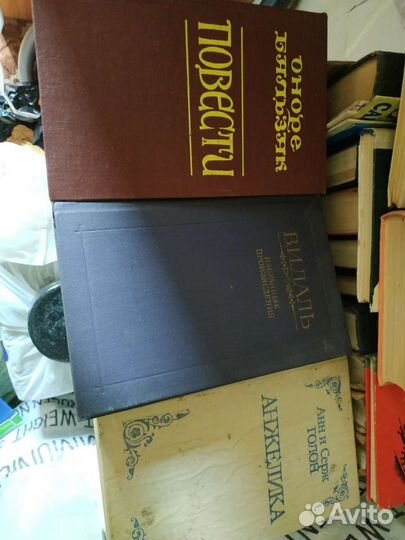 Книги для детей и взрослых