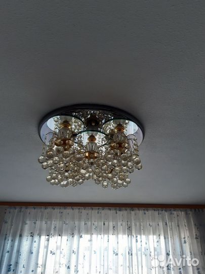 Люстра потолочная