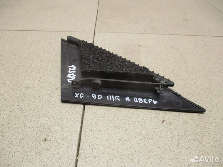 Крышка зеркала внутренняя правая Volvo XC90 II 20