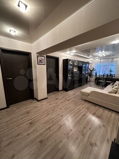 3-к. квартира, 81,3 м², 5/9 эт.