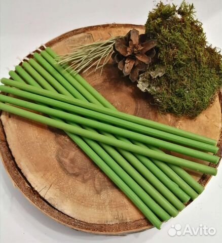 Свечи восковые. Зелёные