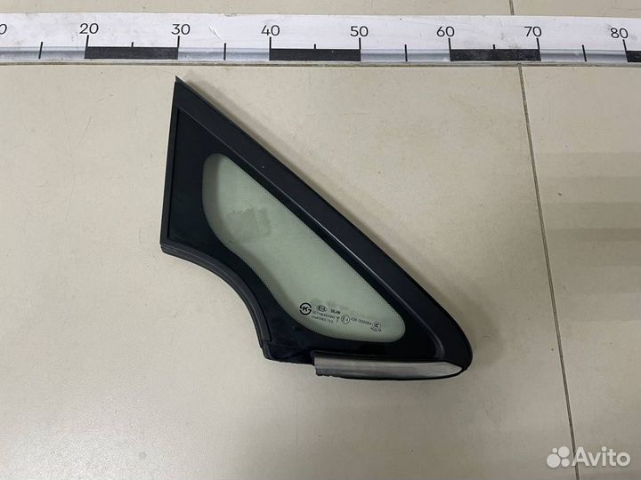 Стекло кузовное глухое правое Kia Cerato YD 2013-2