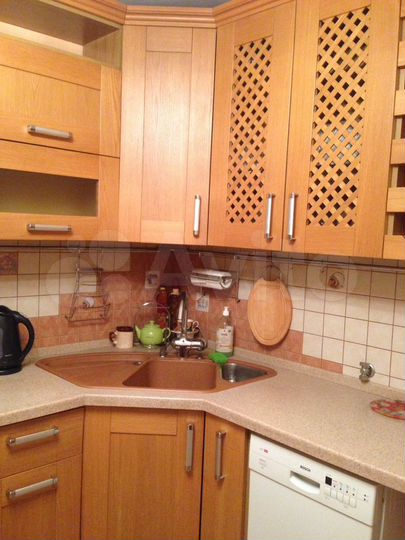 3-к. квартира, 85 м², 3/14 эт.