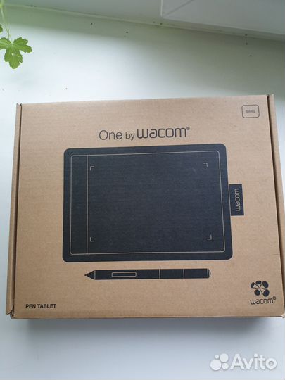 Графический планшет One by Wacom S