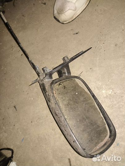 Зеркало правое Volkswagen Passat B3