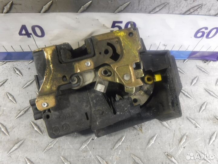 Замок двери задней левой Renault Laguna