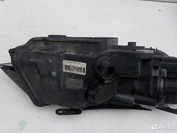 Фара левая Land Rover Discovery Sport