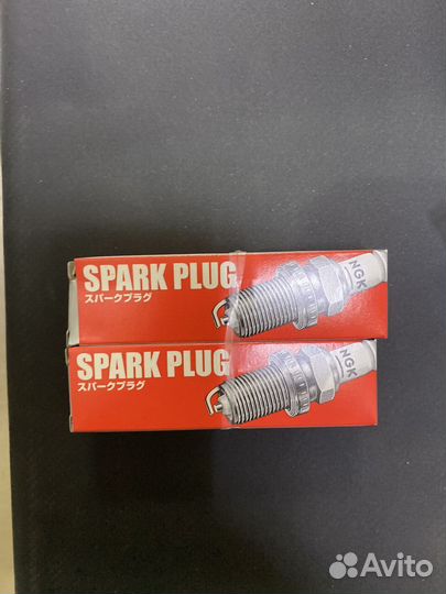 Свеча зажигания