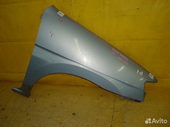Крыло переднее Mazda Demio DW3W (Правое)