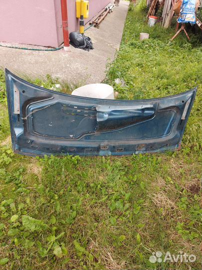 Капот Мерседес-Вито 638