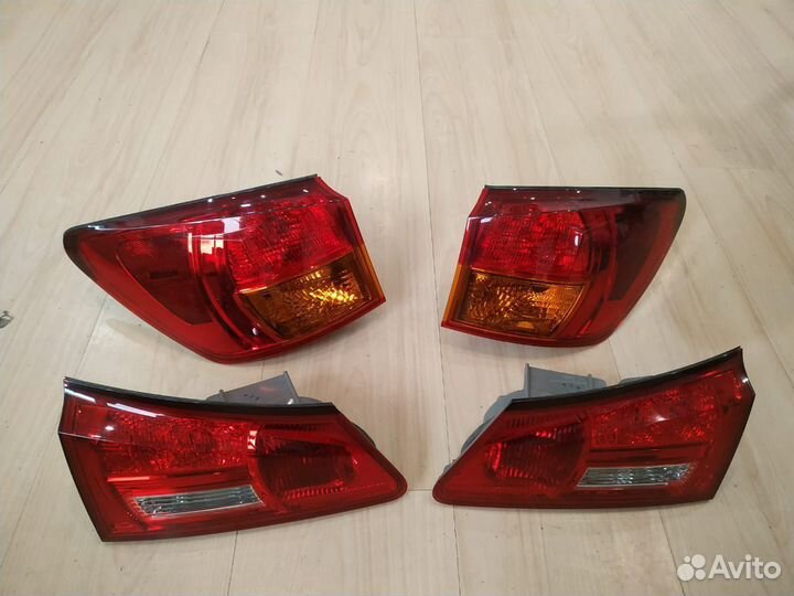 Стоп+Вставка в крышку багажника Lexus IS250 2007г