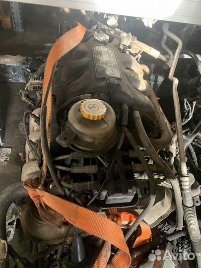 Двигатель бензин dodge Grand Caravan 2001-2007 3.3