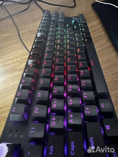 Механическая клавиатура RED square keyrox tkl