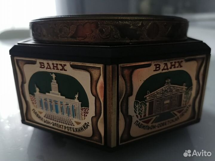 Шкатулка музыкальная