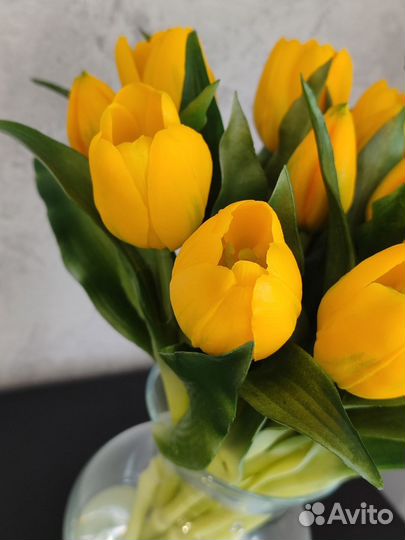 Искусственные цветы Тюльпаны с имитацией воды