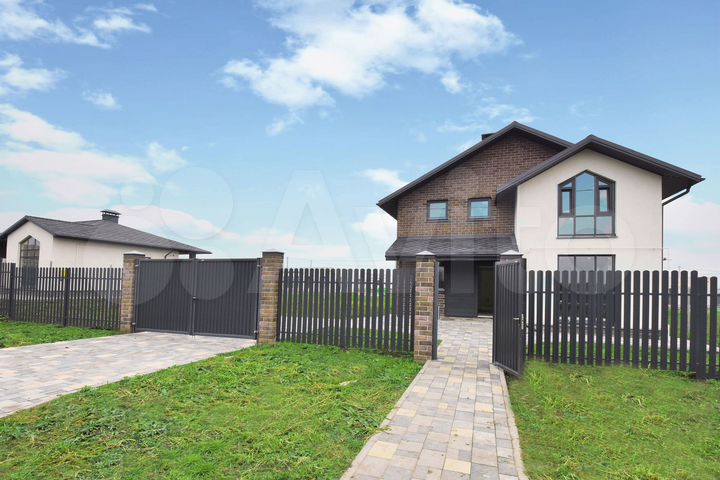 Дом 131 м² на участке 9 сот.