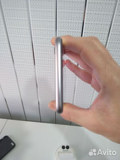 iPhone 6S Plus, 16 ГБ