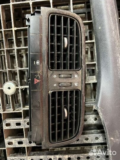 Пластик салона на volkswagen polo