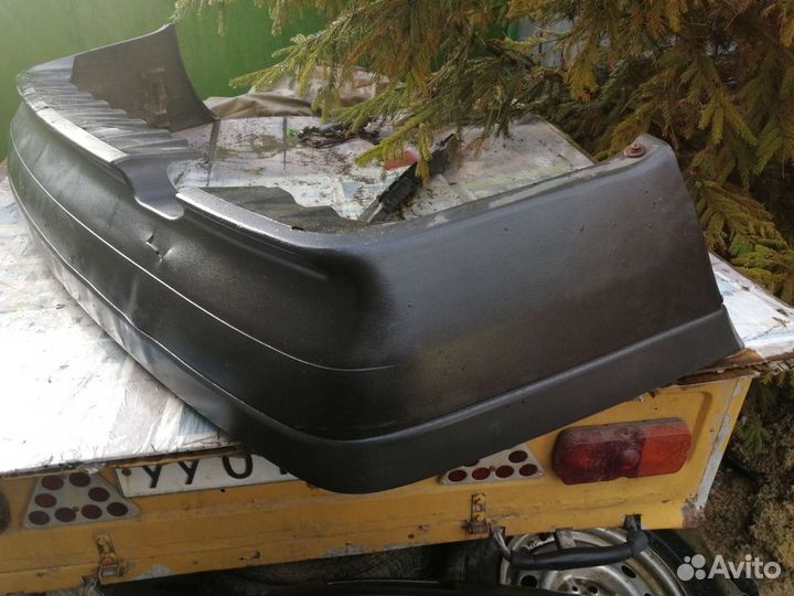 Бампер задний Audi 80 B3