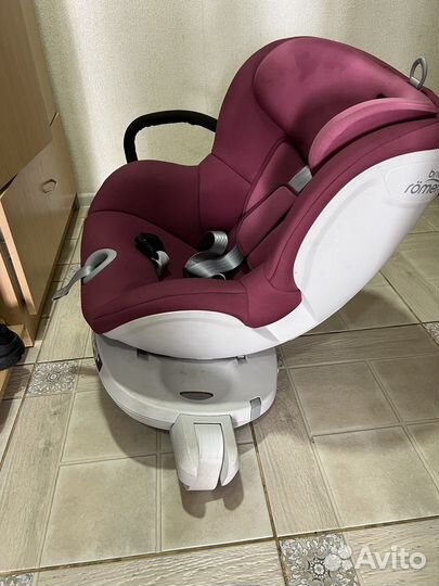 Автокресло britax romer dualfix поворотное 360