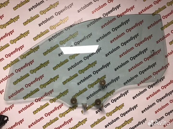 Стекло левое Hyundai Coupe CB 2001