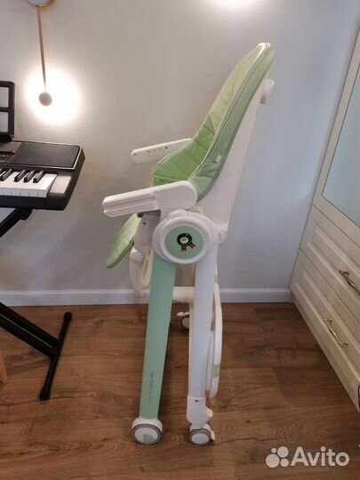 Стульчик для кормления happy baby berny