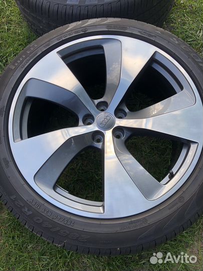Колеса Audi Q7 r 21