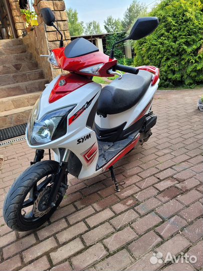 Sym jet 4 сим 125 кубиков