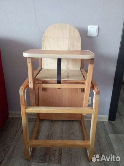 Столик для кормления ребенка