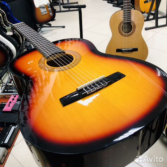 Гитара классическая