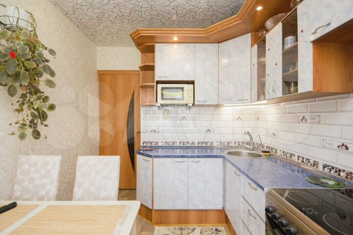 2-к. квартира, 51 м², 4/5 эт.