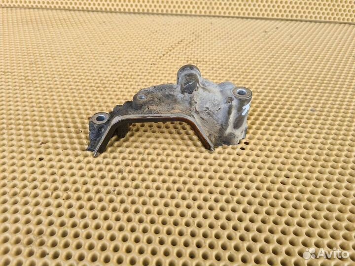 Крышка гбц правая Infiniti Fx50 S51