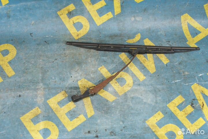 Поводок заднего дворника Subaru Legacy B11