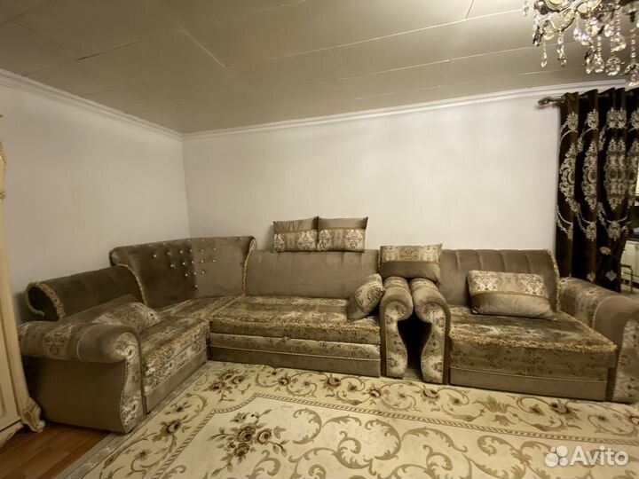 Угловой диван