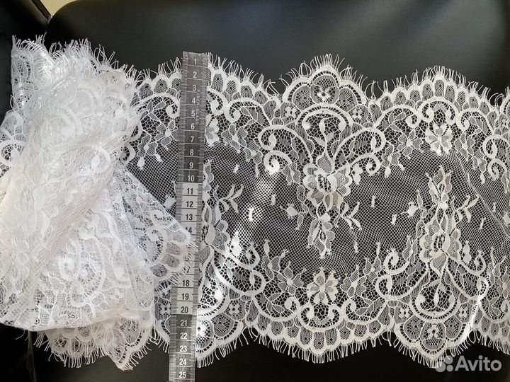 Кружево Шантильи белое+ чёрное, цена за всё