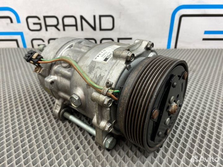 Компрессор кондиционера Mercedes-Benz V-Class W638