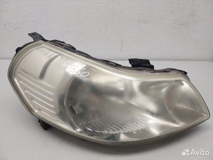 Фара (передняя) Suzuki SX4, 2007