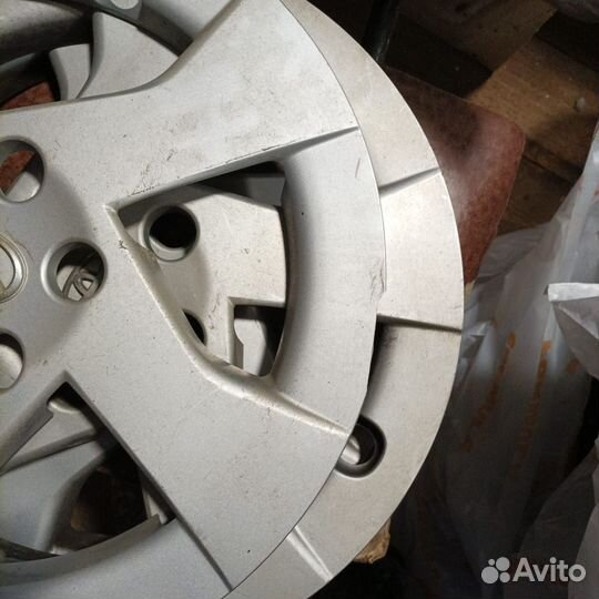 Колпаки на колеса r 15 toyota