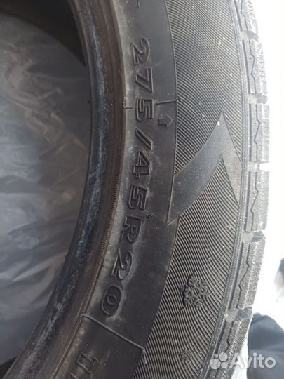 Roadstone ST-701 275/45 R20 35P